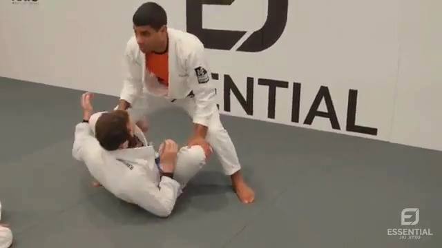 Watch Knee cut pass by JT Torres