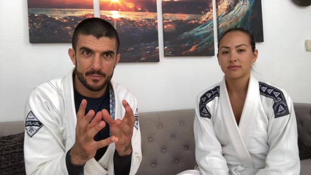 Learn more about why Jiu-Jitsu is the best martial art for women!  . credit Grac...