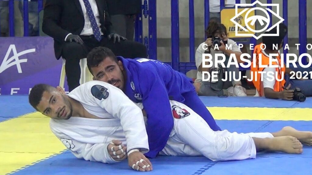 Leonardo Lara v Wallisson Oliveira / Brasileiro 2021