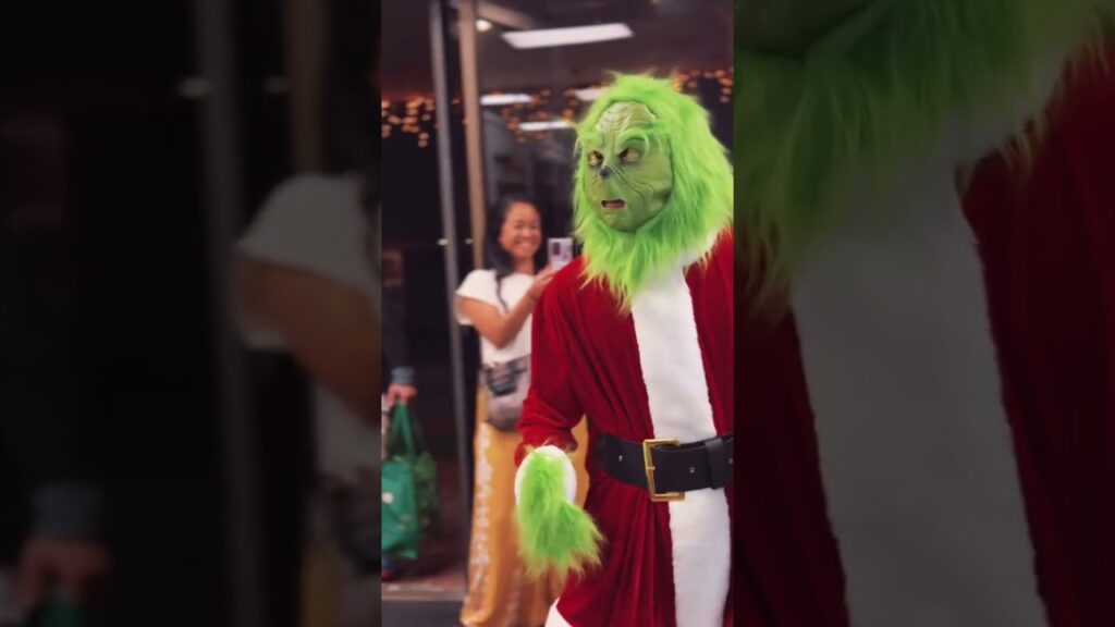 MERRY CHRISTMAS FROM ATOS JIU-JITSU FAM 🎄