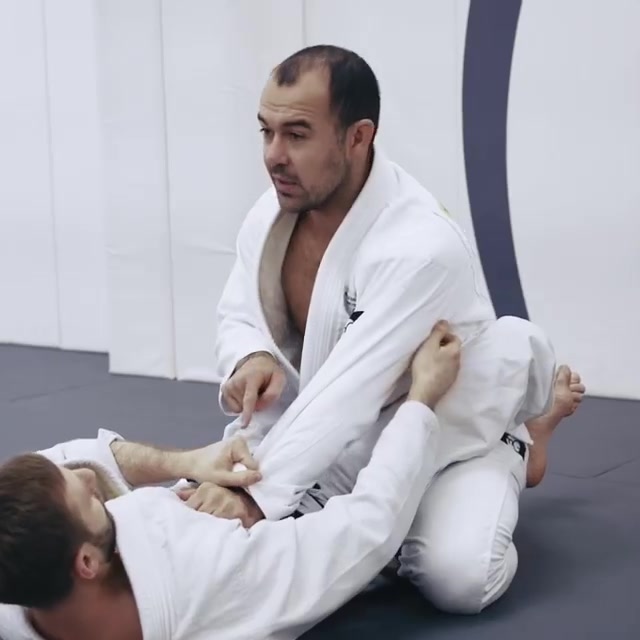Marcelo Garcia - Grip fight