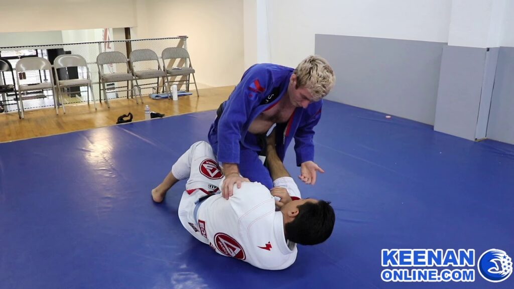 Mario Lopez Learns Jiu-Jitsu With Keenan Cornelius.