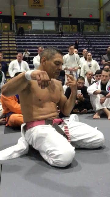Master Rickson Gracie showing his breathing technique!