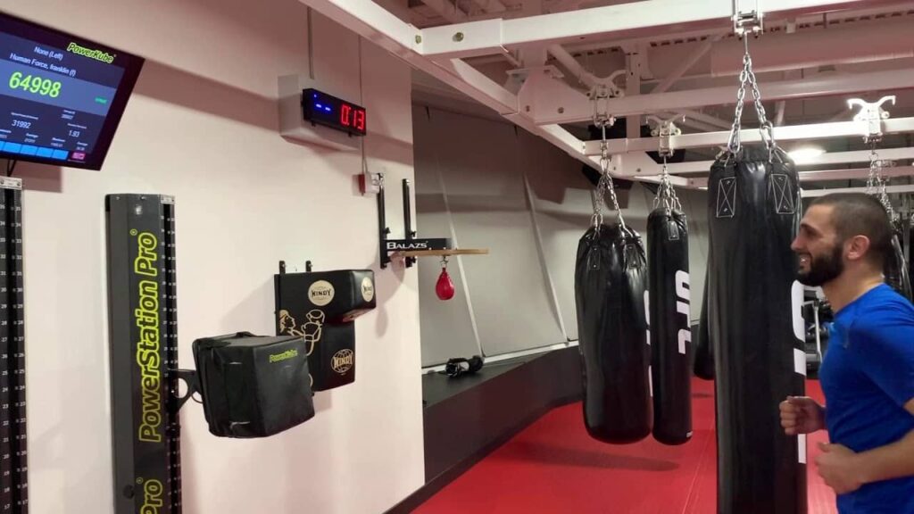 Measuring Punching Power - Coach Zahabi vs PowerKube