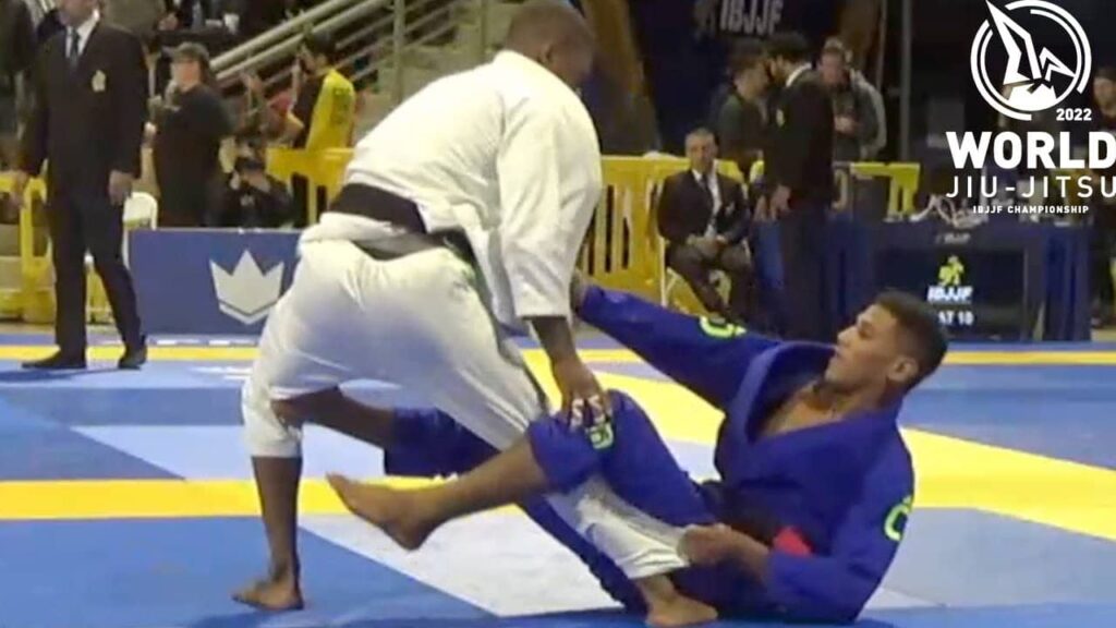 Meyram Maquine v Pedro Dias / World Championship 2022