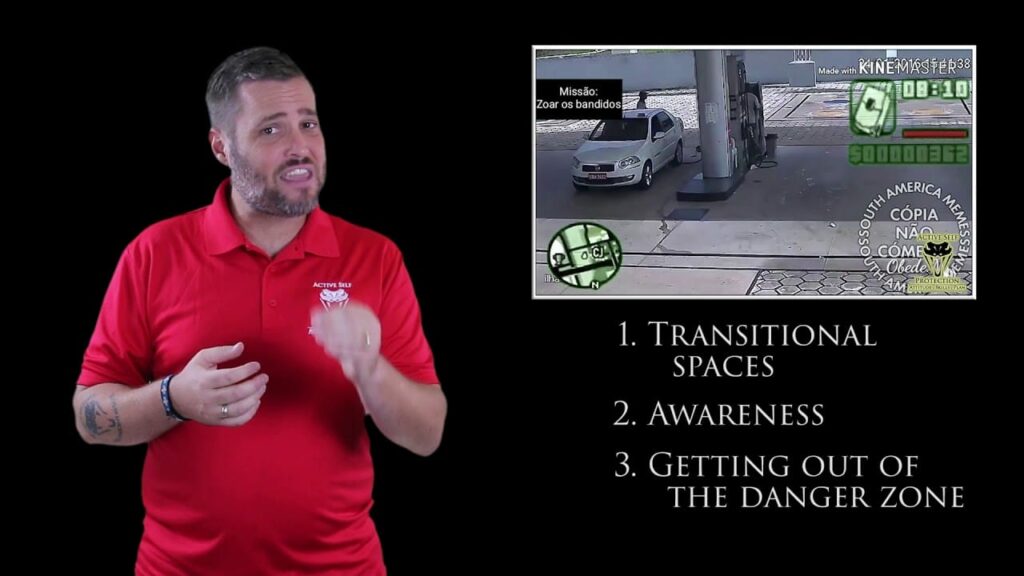 Moto Robbers Leave After Getting The Runaround | Active Self Protection