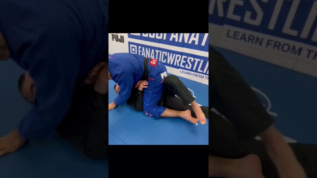 Mount Escape By THOMAS ROZDZYNSKI