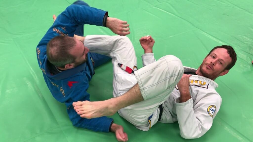 Mount: Reverse Armbar to Reverse (Rear) Triangle