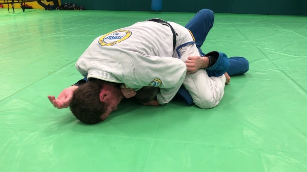 Mount: Reverse Armbar to Triangle Armbar