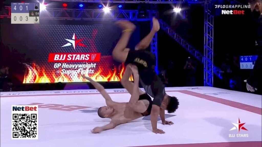 No-Gi Thriller: Isaque Bahiense vs Roberto Jimenez Highlight
