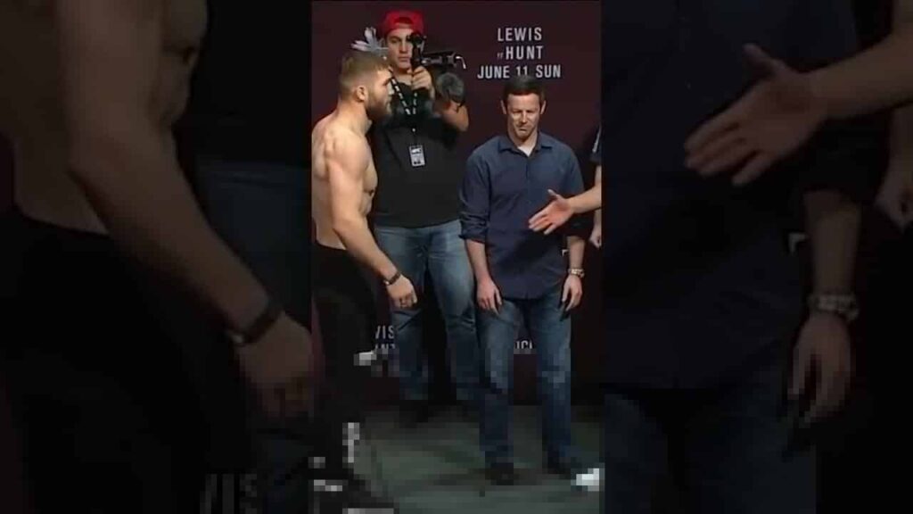 No One Does Faceoffs Quite Like Ion Cutelaba 👀