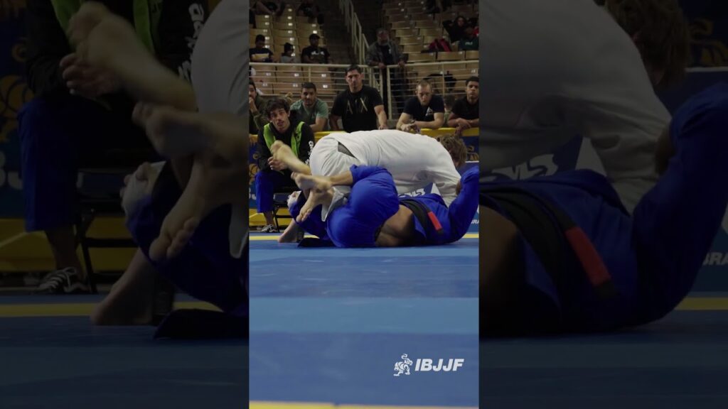 Nolan Stuart is unstopable! #ibjjf #bjj #jiujitsu