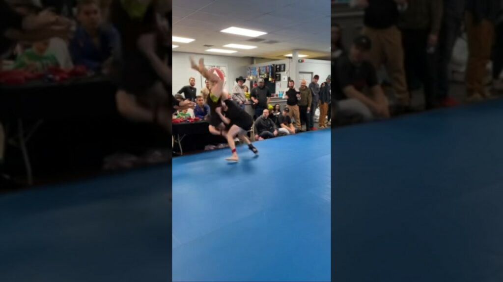 Now that’s a double leg 🤯