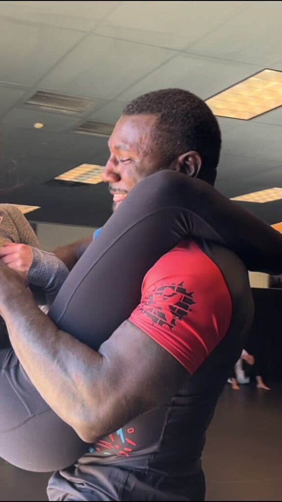 Now this is how you roll with women, throw them out lmaoo jk Got to have some f