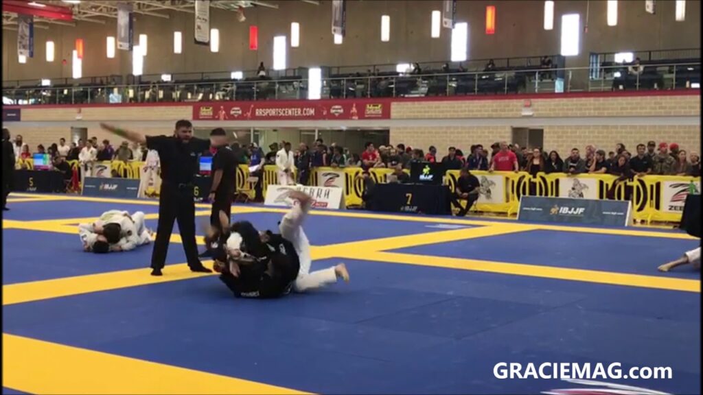 O armlock voador de Léo Peçanha no Austin Open de Jiu-Jitsu