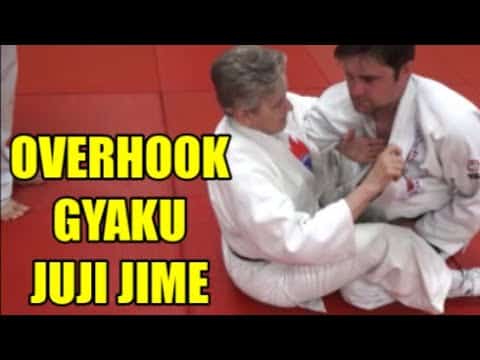 OVERHOOK GYAKU JUJI JIME Lapel Strangle from Bottom Position