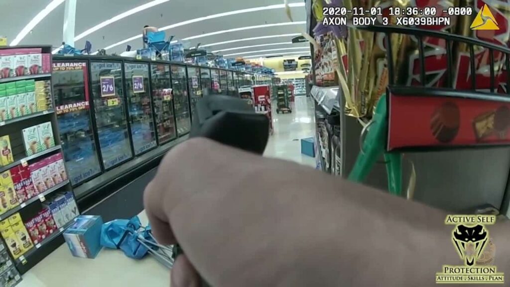 Officers Respond To Dude On Meth In A Supermarket