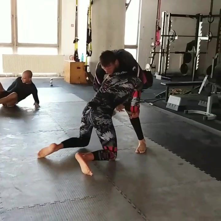 Open Mat
 Každú sobotu o 10:00
 v King's Gym
 Follow instagram.com/bjjkingsgym/