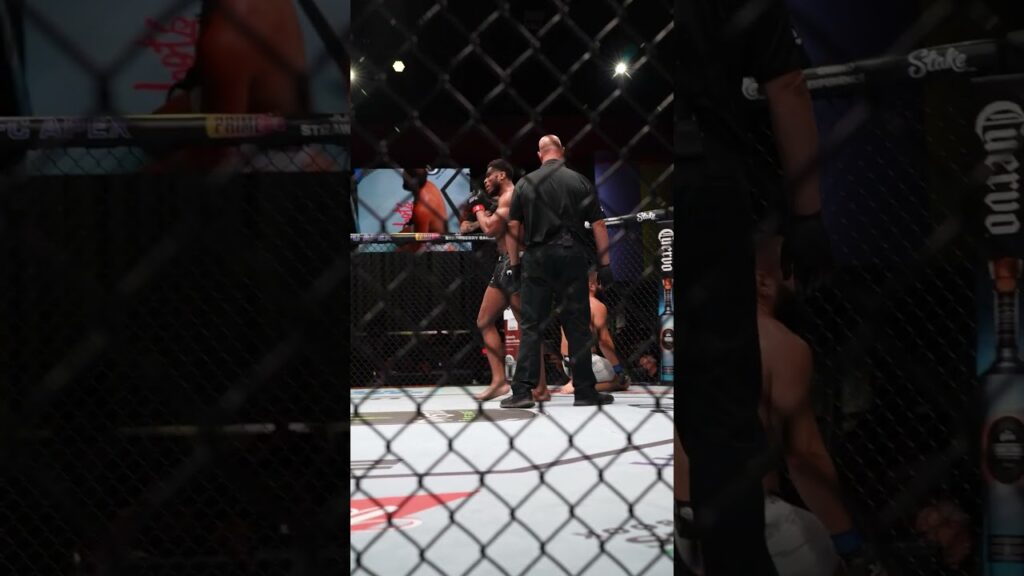 Oumar Sy STILL UNBEATEN π€