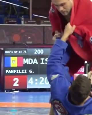 Overhead Sweep From Collar And Sleeve Guard