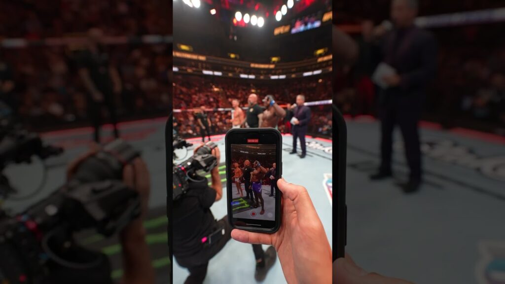 POV you step into the Octagon for Thompson vs Buckley π¨ #UFC307