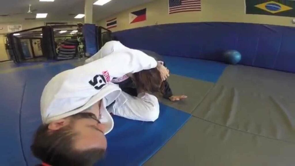 Part 1: Defense & Counter Submission to 'Arm trapped behind back' (closed guard)