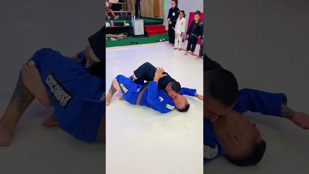 Passagem da meia guarda jiujitsu feubjj