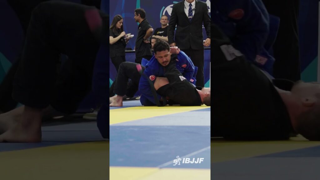 Pedro Maia advances to tomorrows middleweight quarterfinals! #ibjjf #bjj #jiujitsu