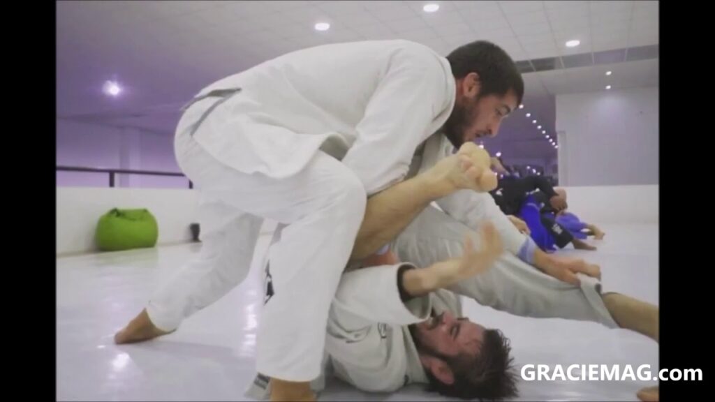 Pedro Paquito e Guilherme Jardim treinam Jiu-Jitsu na Focus, em Portugal