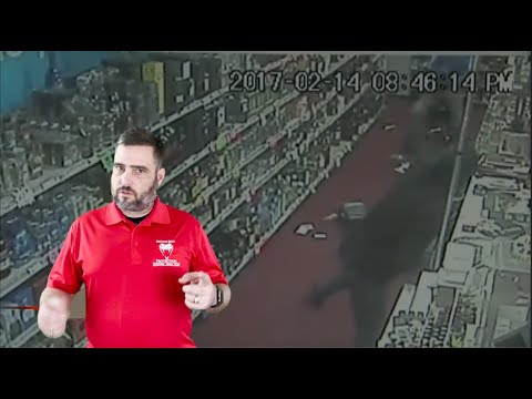 Prepared Clerk Beats Bad Guy Who Can't Shoot