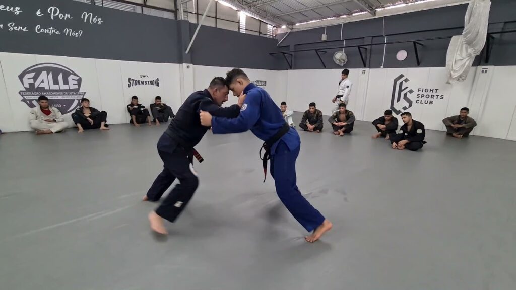 QUEDÃO COM MICAEL GALVÃO DIOGO REIS E HOKAGE AULA DE QUEDA FEU BJJ