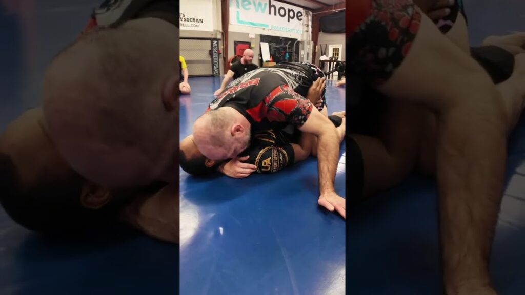 Quick BJJ tip for your Knee/Elbow Escape