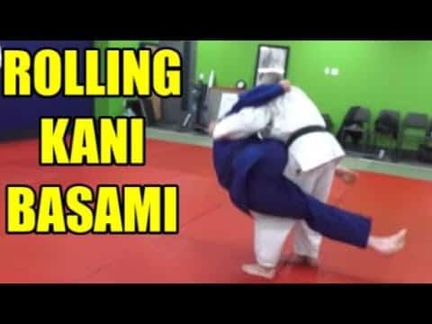 ROLLING KANI BASAMI    Sambo's Approach to the Crab Scissors Throw
