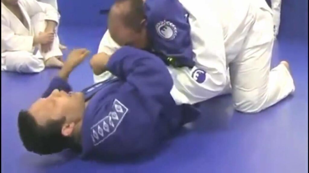 Renzo Gracie Triangle vs Big Guy