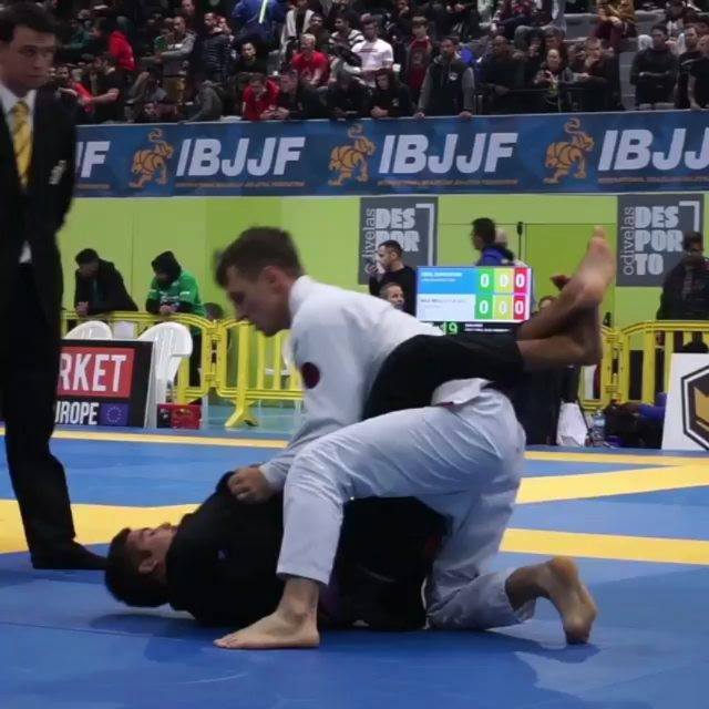 #Repost from International Brazilian Jiu-Jitsu Federation 
  ... 
Roque with the...