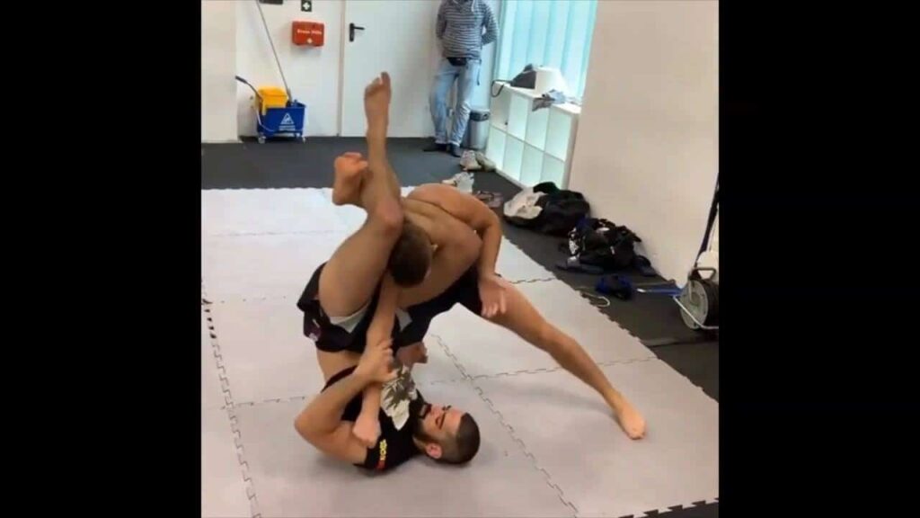 Reverse DLRKiss of The DragonToe Hold CounterArmbar by @abelbjj . What are your ...