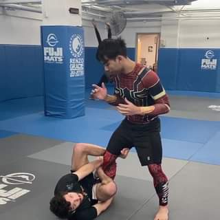 Reverse Shin-On-Shin Guard Details