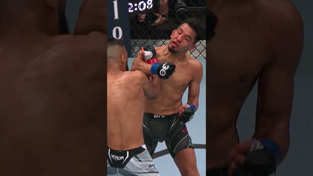 Rob Font hits HARDDDD 😳 #nocheufc