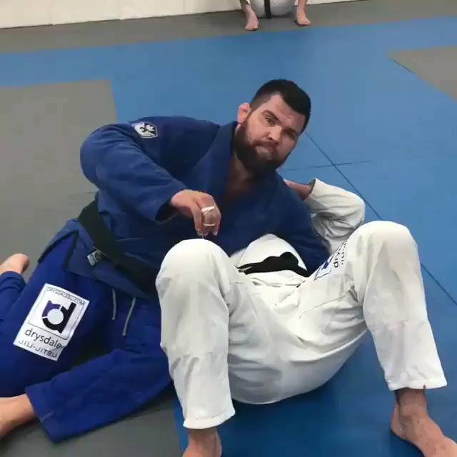 Robert Drysdale One Arm choke