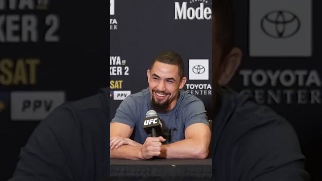Robert Whittaker couldn't stop laughing!! 😂 #ufcabudhabi