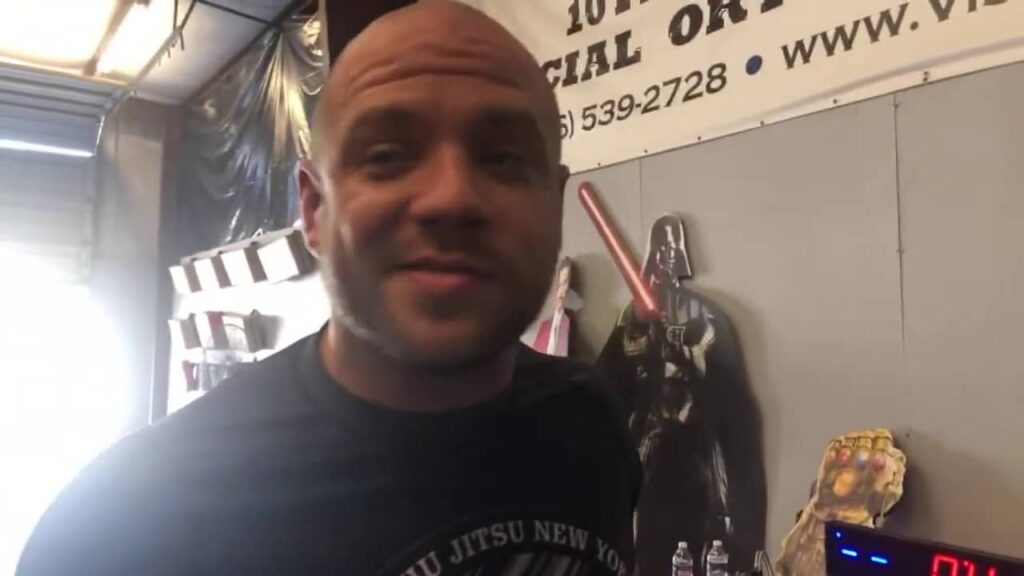 Rolling at 10th Planet Jiu Jitu Decatur - bmac vs Irish Keet - BJJ