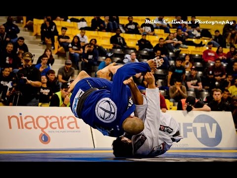 Romulo Barral Jiu Jitsu Guard - BJJ Highlights [HELLO JAPAN]