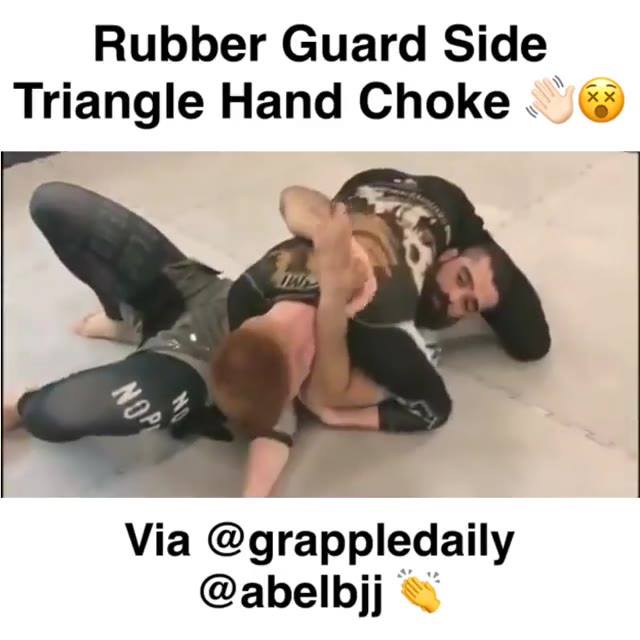 Rubber Guard Side Triangle Hand Choke