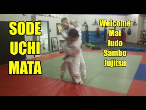 SODE UCHI MATA