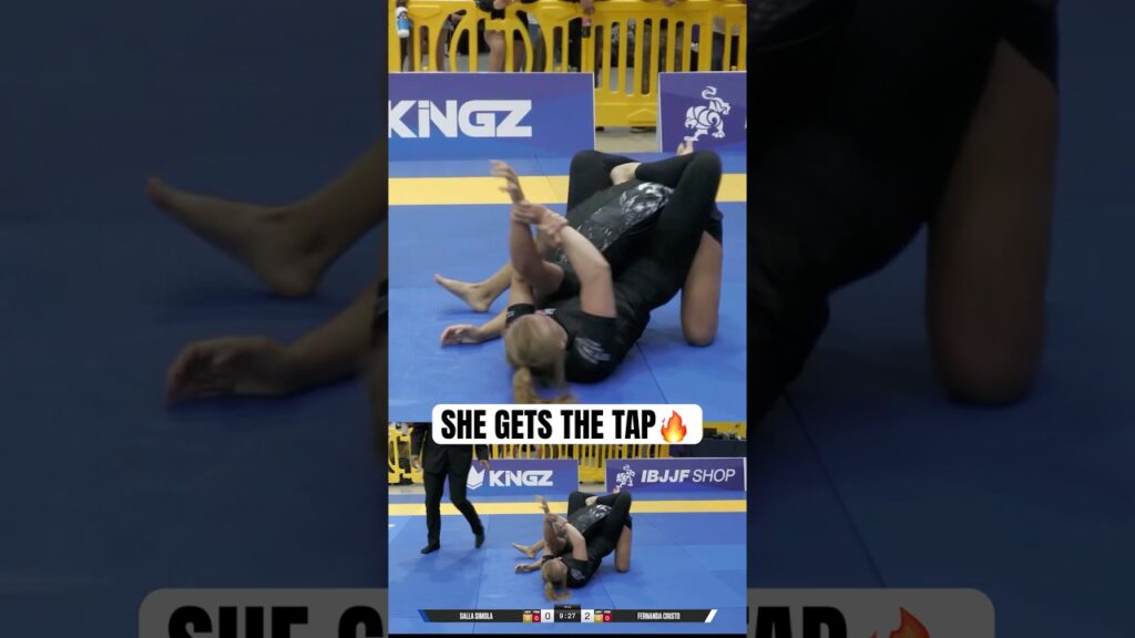 Salla Simola needed less than a minute to find the finish🔥