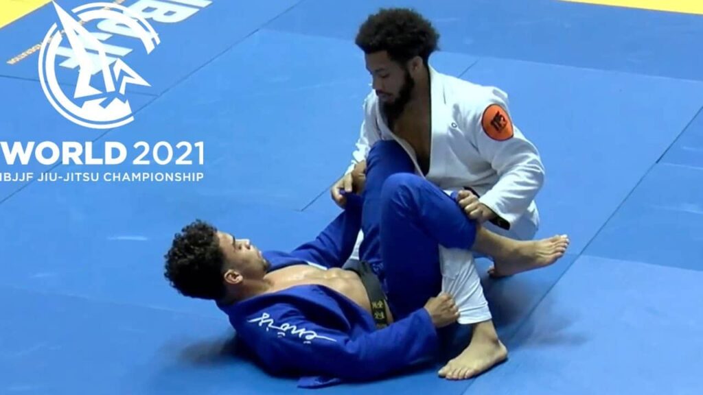 Shane Hill-Taylor v Kennedy Maciel / World Championship 2021