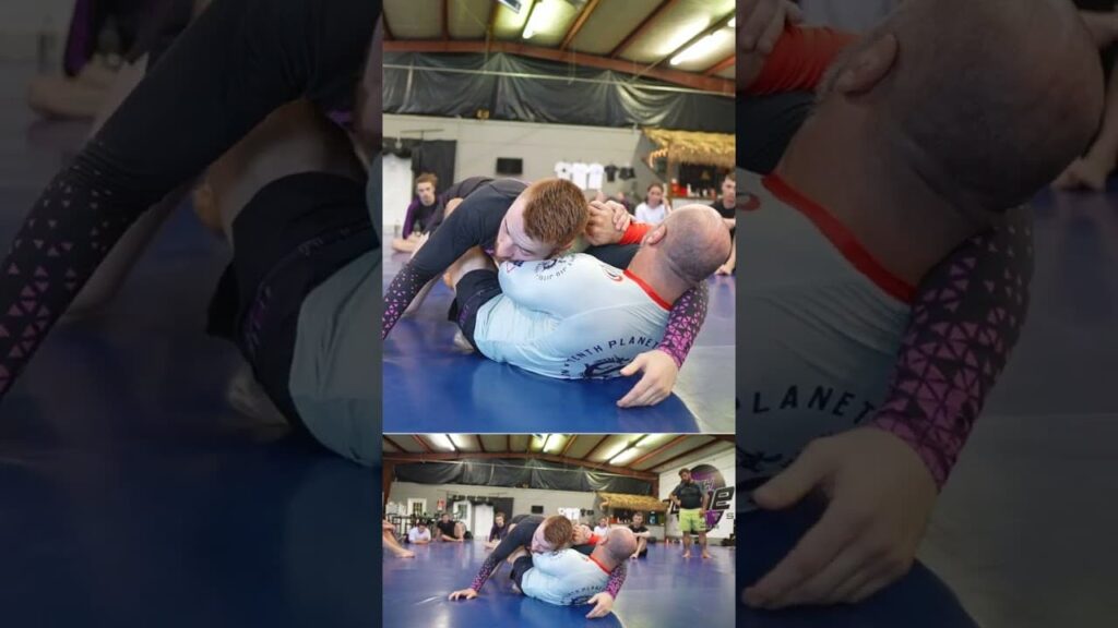 Shoulder Crunch sweep #shorts #bjj #jiujitsu