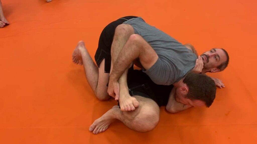 Side Control:  Kneebar