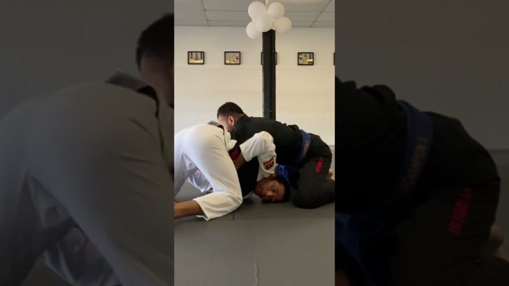 Side Control Turtle Escape to Americana #bjj #escapes #sidecontrol
