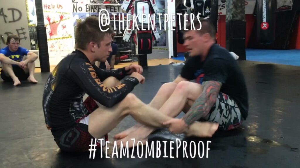 Single Leg X to X Guard Footlock - ZombieProof Brazilian Jiu-Jitsu / Nogi Techniques